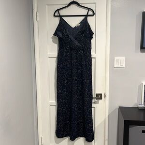 Betsey’s Boutique - Dottie Ruffle Side Slit Maxi (Navy) XL